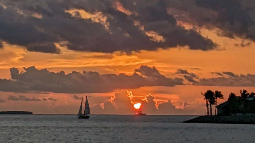 MIA_2023-08-12 20-01-38_PXL_20230813_000138675